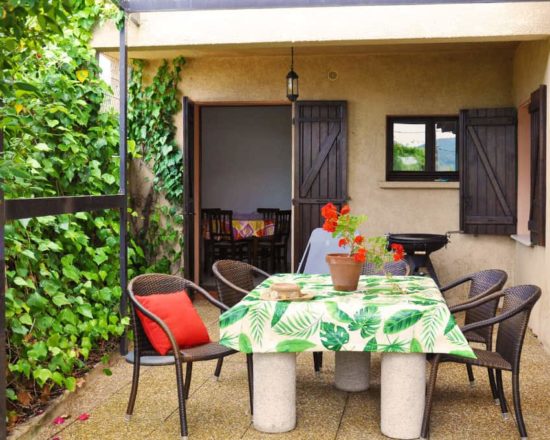 Location appartement pour 4 en Corse du Sud – Le Lierre, Casa Favalella